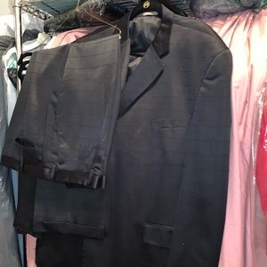 Zandello Suit